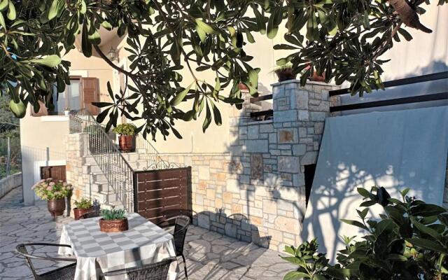 ZENIA Pelion garden house
