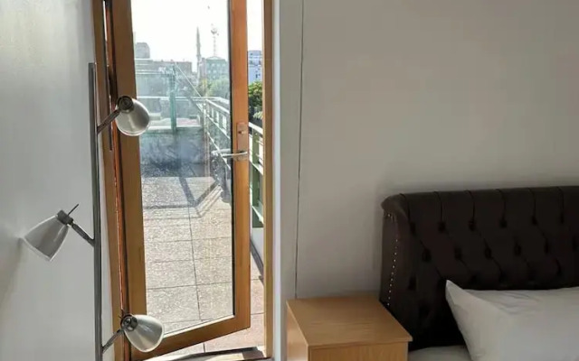 Shorditch Apartment Sleeps 6