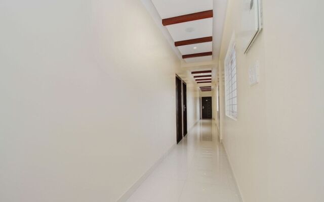 OYO 10324 Hotel Prince Inn