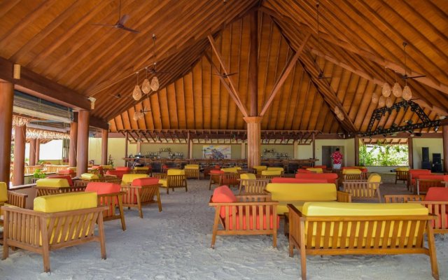 Reethi Faru Resort Hotel