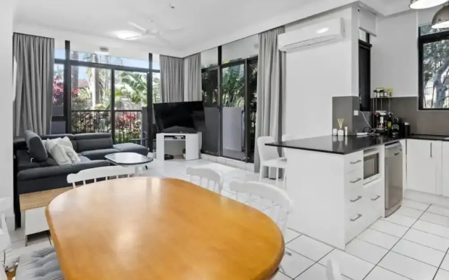 Alexander Apts - Ground Floor 2 Bedroom