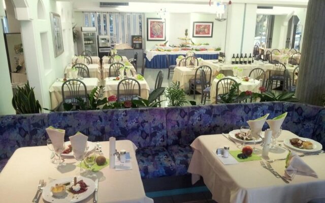 Hotel Palace