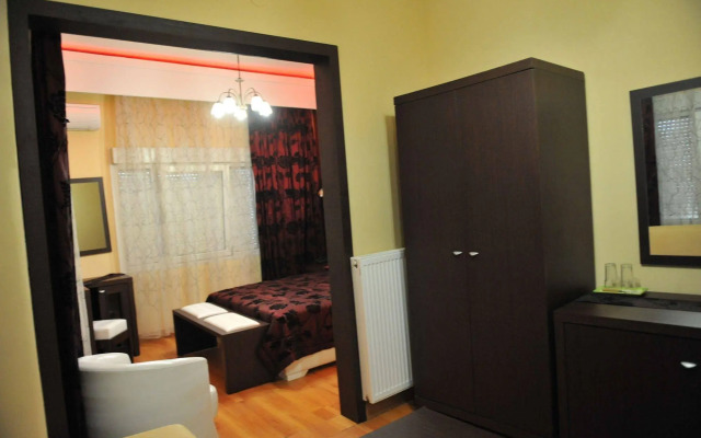 Hotel Emporiko