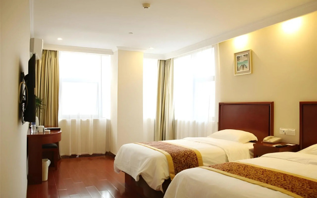 GreenTree Inn Yangzhou Slender West Lake Wencheng Attic Express Hotel