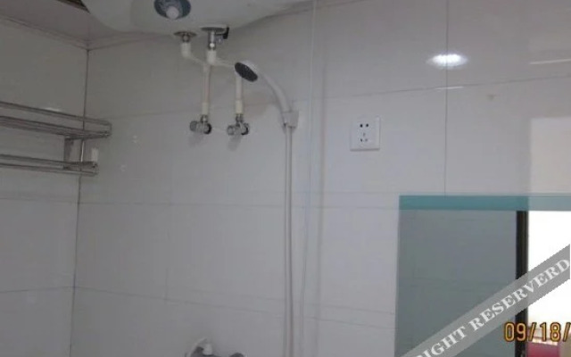 Yucui Hotel