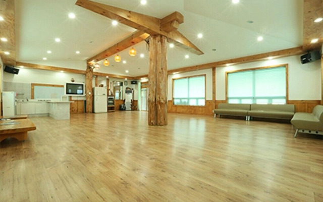 Ganghwado Nolleoosigae Pension