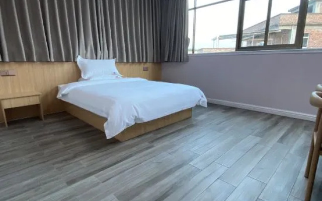 Xiaodao Boutique Apartment (Luoding RT-Mart)