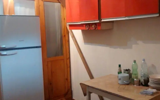 House on Markoz Achareli