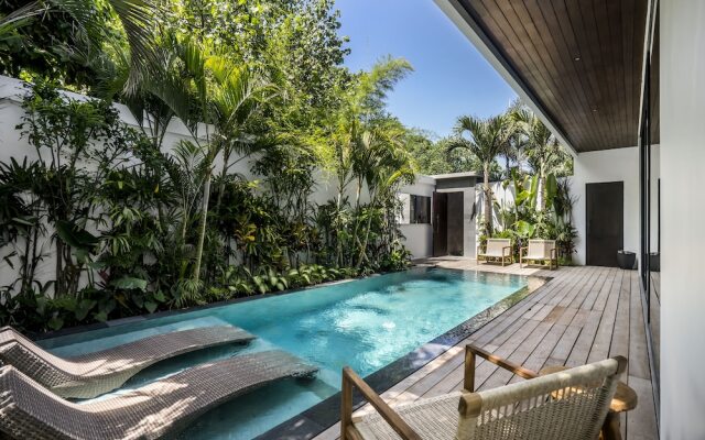Umayam Luxury Townhouse 7 by Alfred in Bali