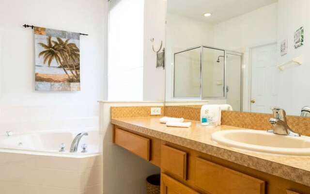 4697 Comfortable 7BD House