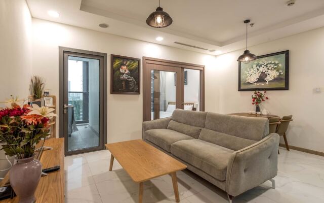 LANDMARK 81 Luxury Riverside Retreat