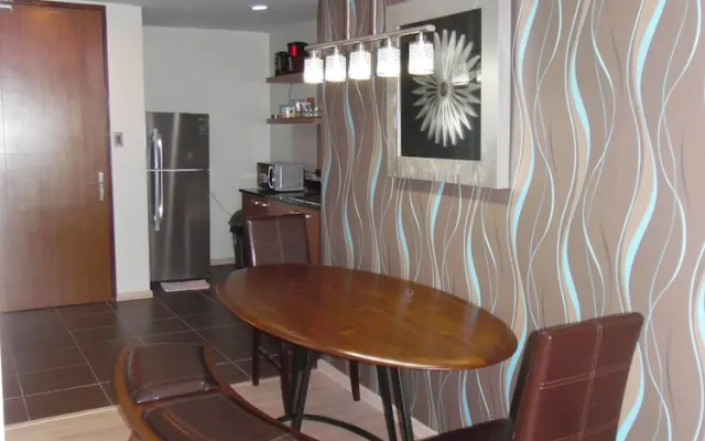 La Mirada Residences