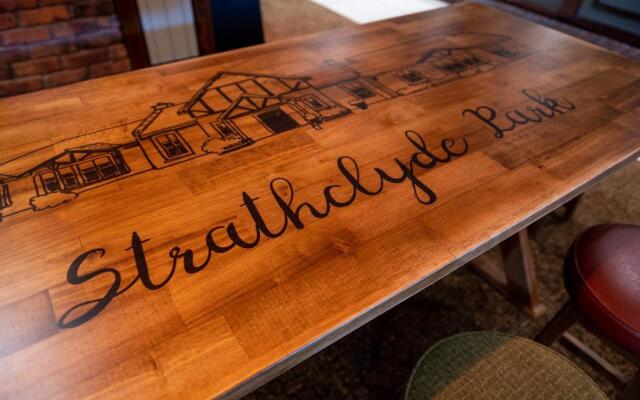 Toby Carvery, Strathclyde, M74 J6, by Innkeeper's Collection