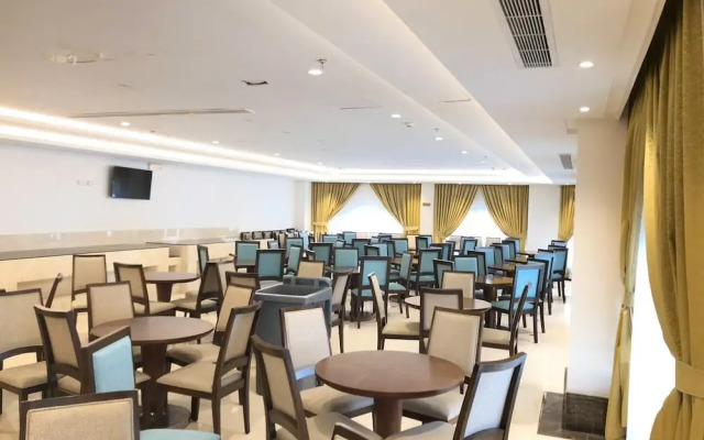 Zaha Al Madina Hotel