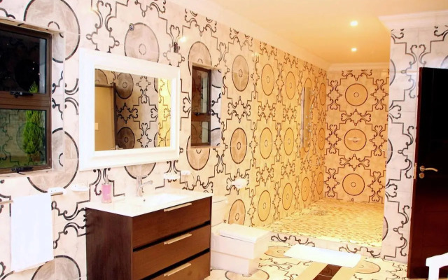 Mountainview Suites