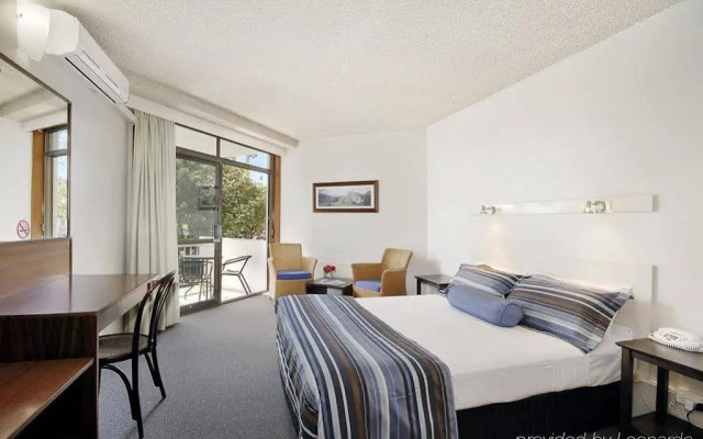 East Port Motor Inn