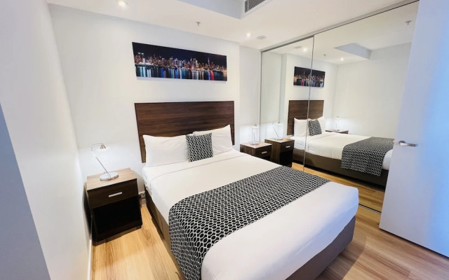 Flinders Street Apartments