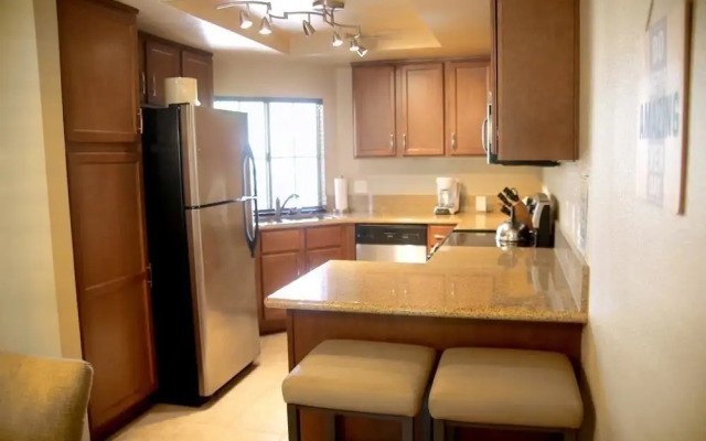 4 Seasons at Desert Breezes