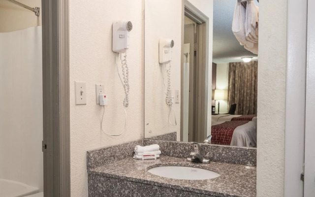 Red Roof Inn Baldwin