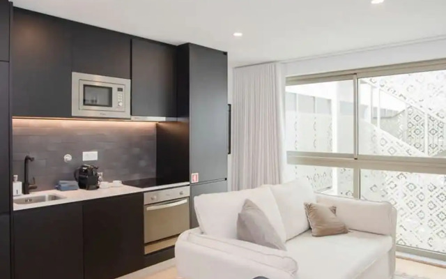 NAX Apartment E by Liiiving