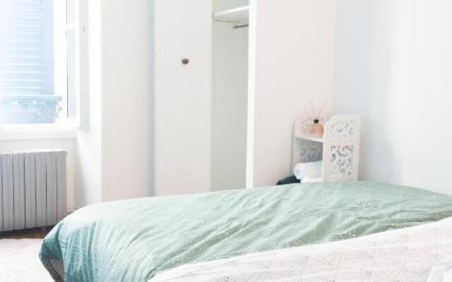 L'émeraude, proche gare de Melun