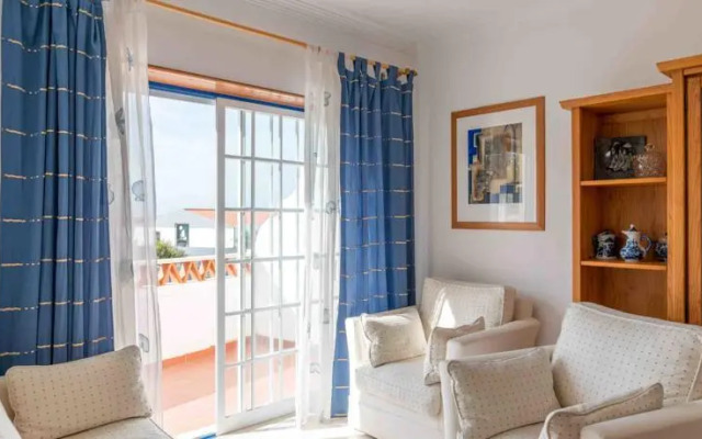 Feels Like Home - Ericeira Flat