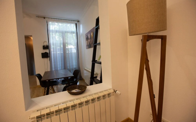 Отель Veranda House, ул. Самрекло, 25