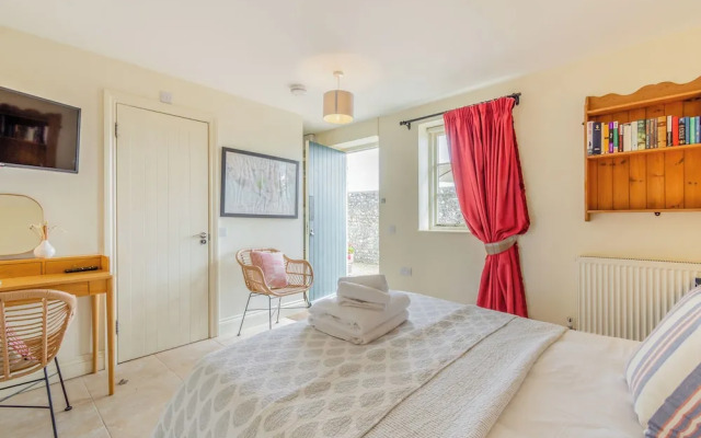 The Garden Room - Tiger Inn