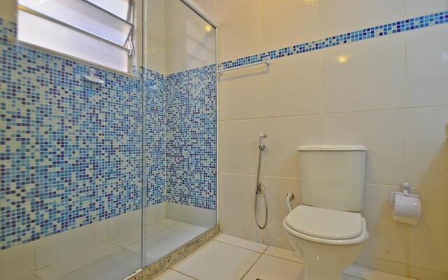 Economic Studio C045