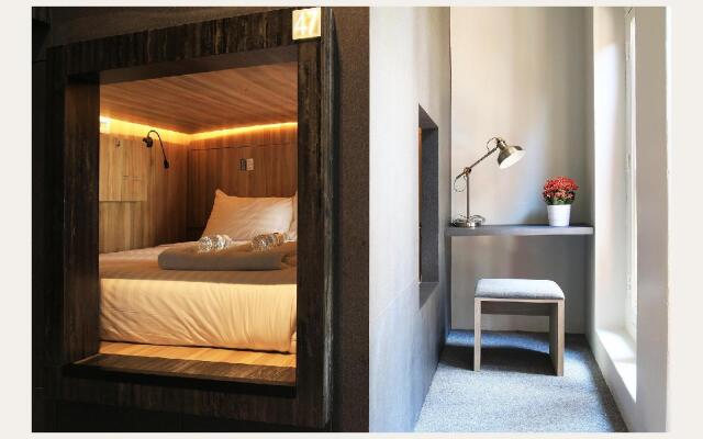 CUBE Boutique Capsule Hotel @ Chinatown (SG Clean)