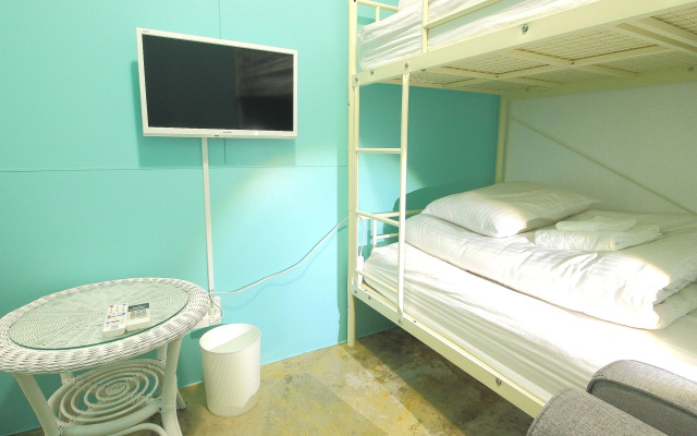Seawall Hostel