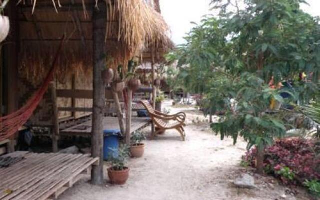 Flower Bungalow