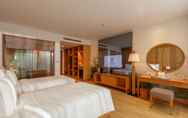 Selectum Noa Resort Cam Ranh