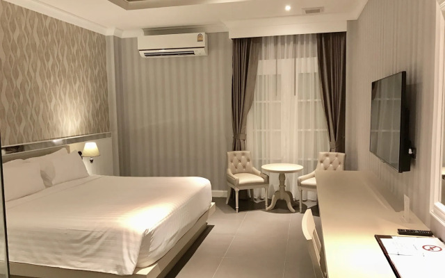 The Raya Surawong Bangkok