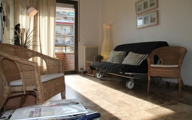 Amplio y Luminoso Piso Céntrico