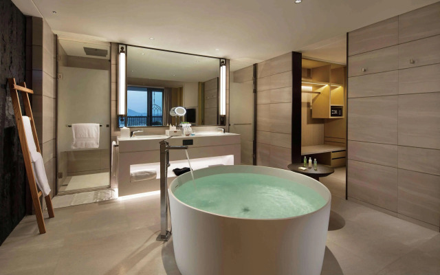 Doubletree Resort By Hilton Hainan - Xinglong Lakeside