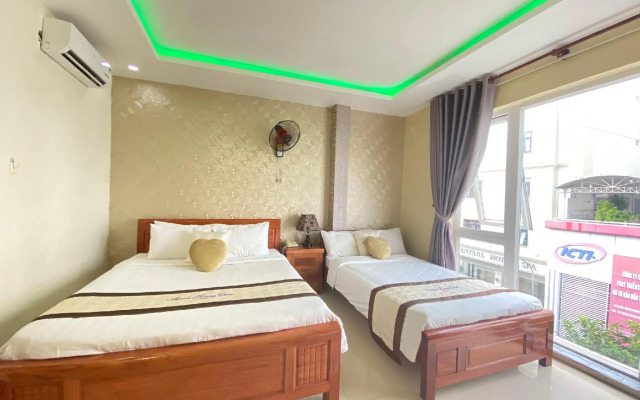 Thanh Hoang Chau Hotel