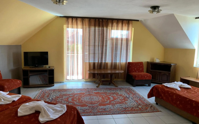 Hotel Alpha