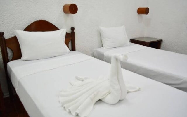 Hotel Azul by Encanto