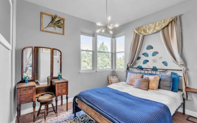 Beautiful Sunsets at 3BR Villa in Reno