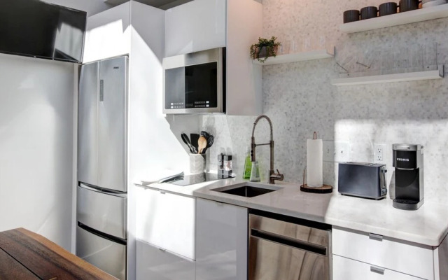 2 bedroom, Woodside Avenue