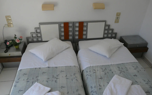 Anamar Skiathos Hotel