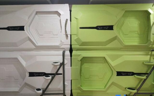 Youth Capsule Hostel
