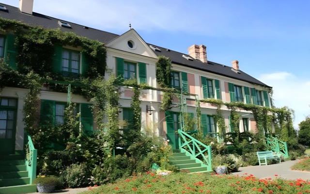 Hamanako Wanwan Paradise Hotel
