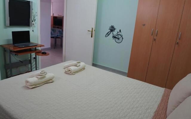 Nikolas Family Apartments