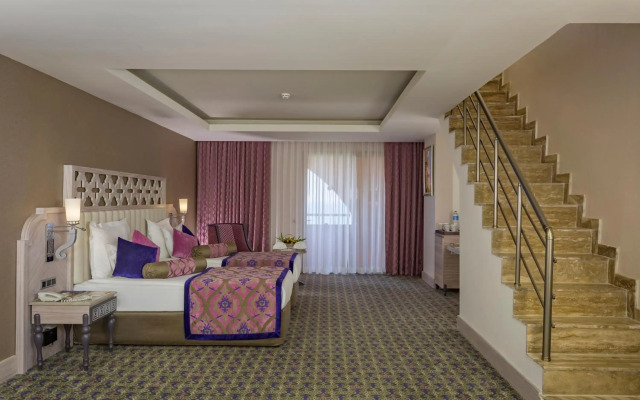 Royal Alhambra Palace – All Inclusive