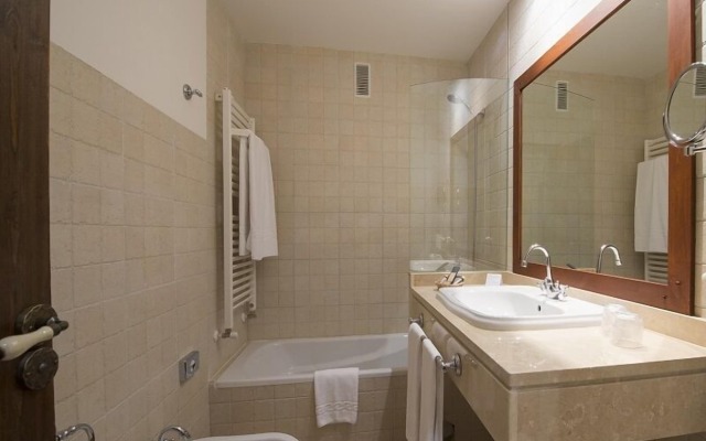 Hospedium Hotel Cortijo Santa Cruz