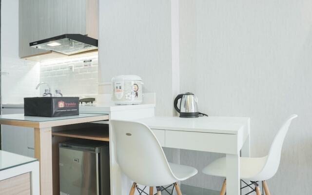 Cozy Living Studio Mustika Golf Apartment