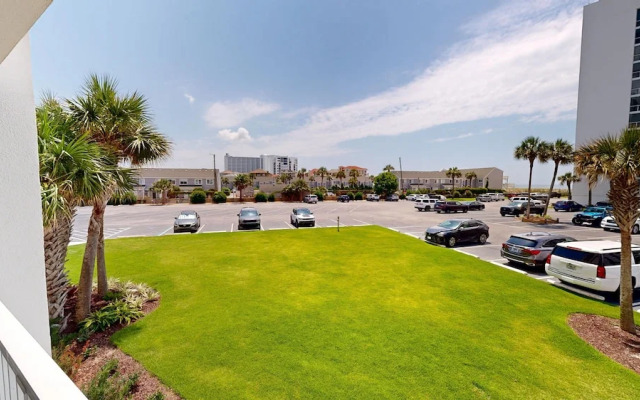 Shoreline Towers 3025 2 Bedroom Condo