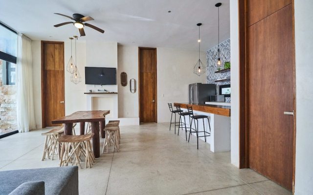 Manor A101 By Lockey